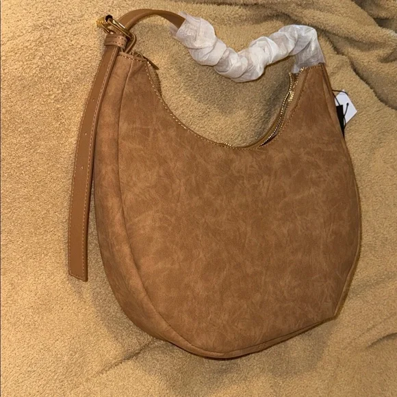 4th & Reckless Una Faux Suede Crescent Bag Shoulder Purse Brown Tan NEW Medium - Picture 5 of 10